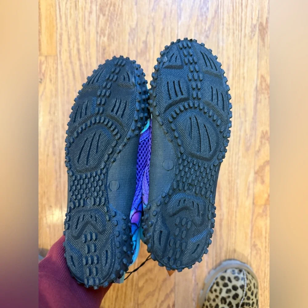 NWT Norty Kids Slip-On Water Shoes Purple Mermaid Size 1